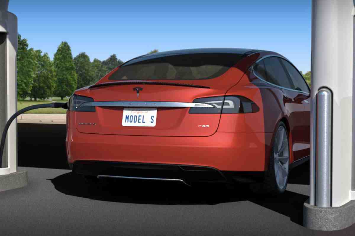 How much does a Tesla add to your electric bill?