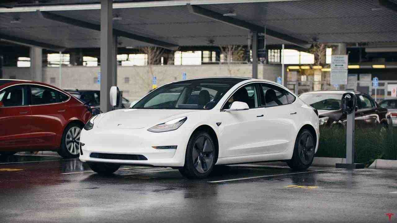 Can you charge a Tesla while driving?